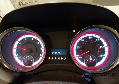 2011 Dodge Grand Caravan Mainstreet z USA, uszkodzony, nr VIN 2D4RN3DG4BR795518